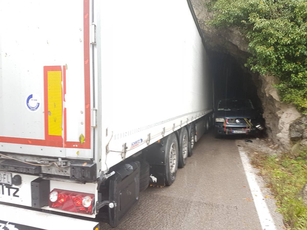 22766804_1564760700236963_239453173_o