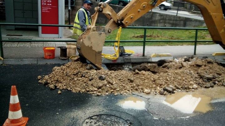 23032749_1513086995442851_6878309003109619614_n