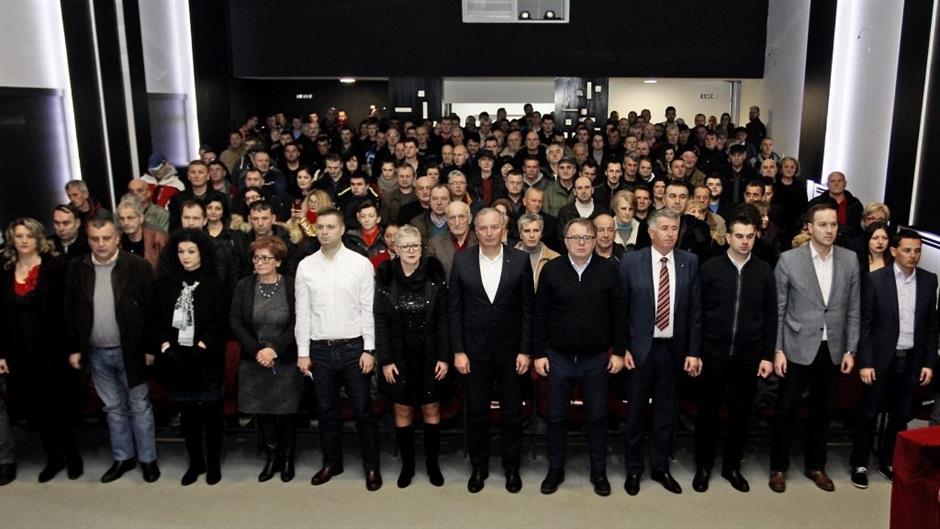 25967818848_c49c519a11_o-1024x683