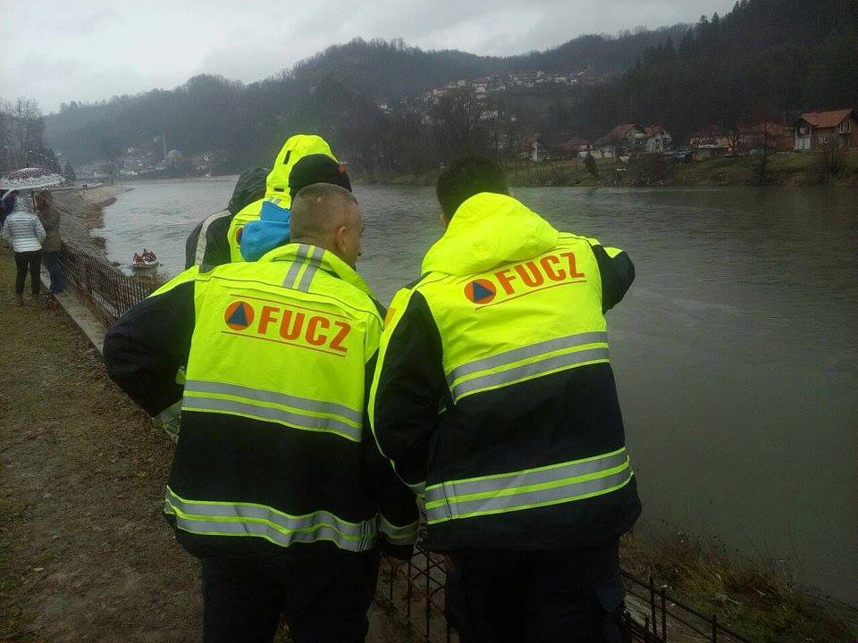 26166309_1660057464057288_3494963550165759318_n