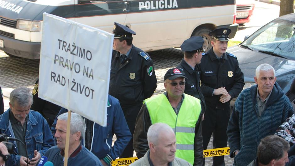 275 protesti ttu