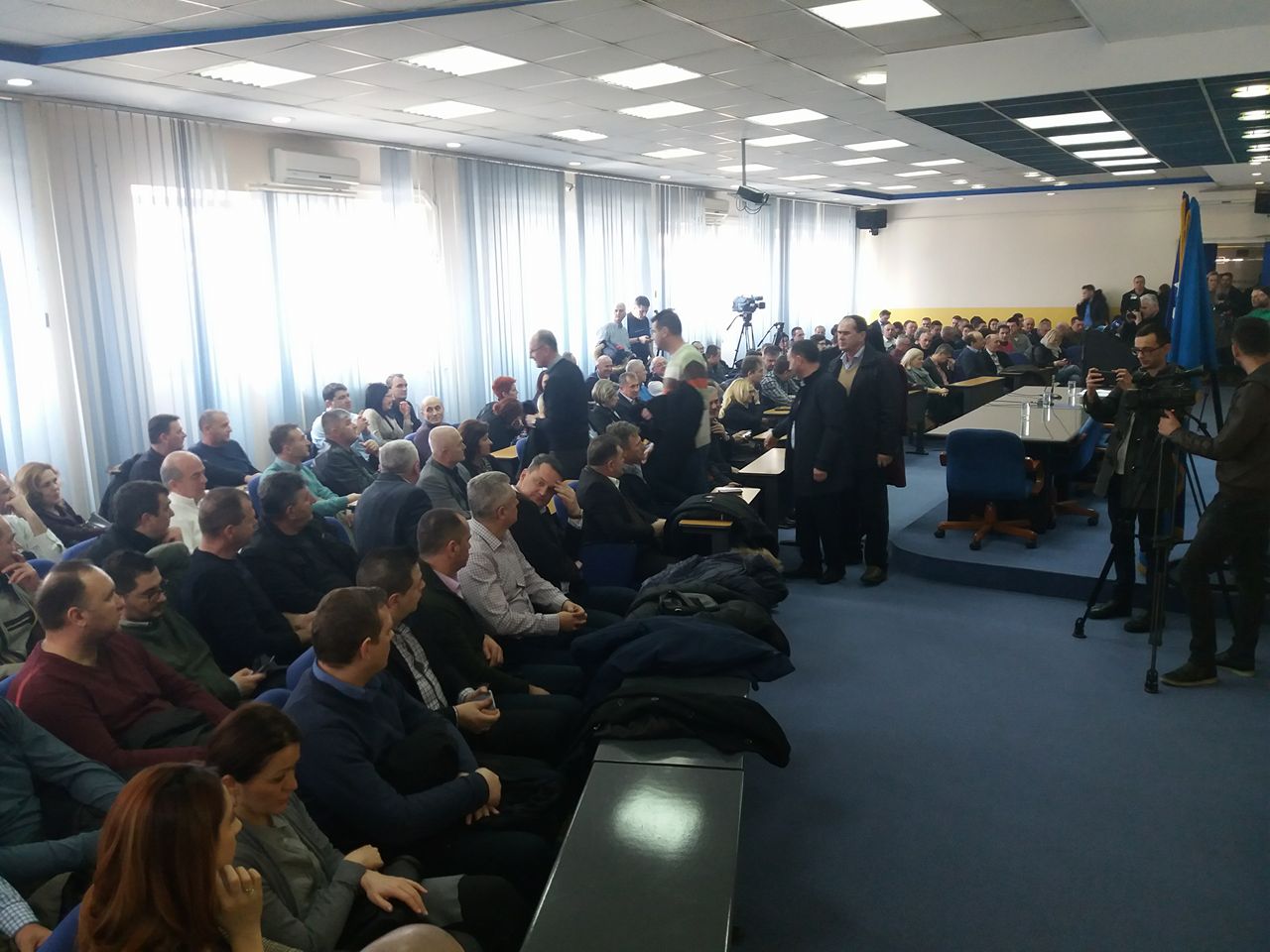 28642980_10155313138592286_1095080302_o