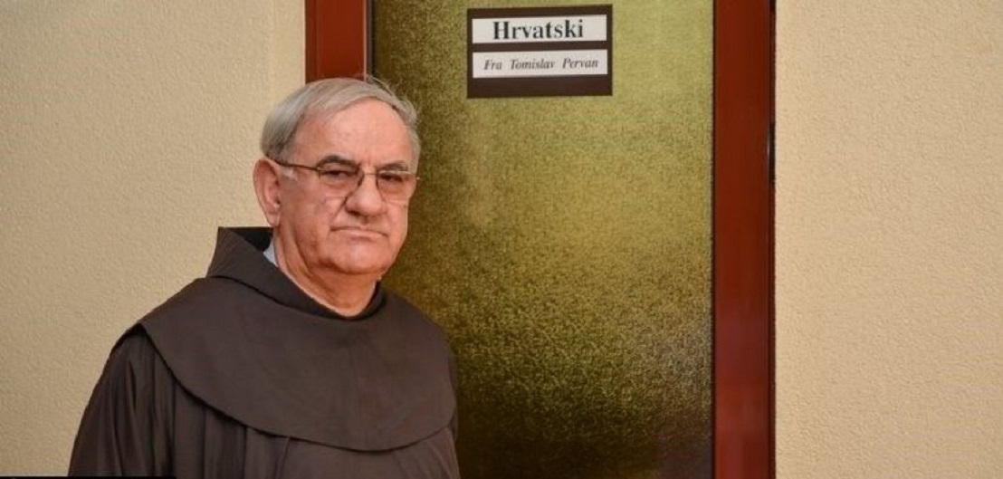 3205c5eab0bc75e6bf6bec38c56334de_M