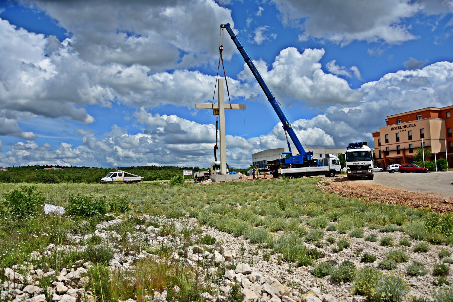 32482773_1047460512068243_8327823226235256832_o