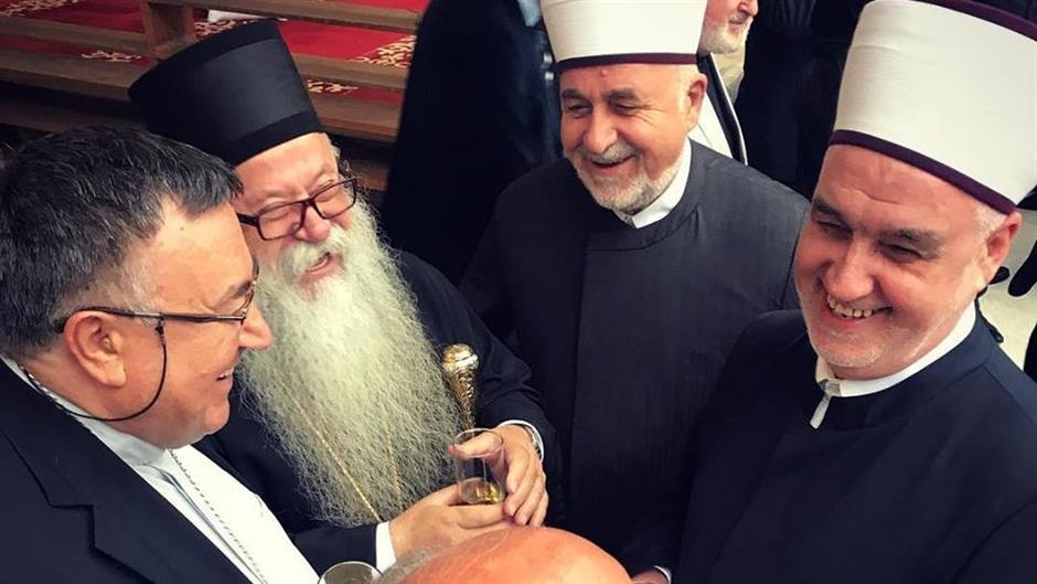 35325677_10156521997988909_5620462373266522112_n