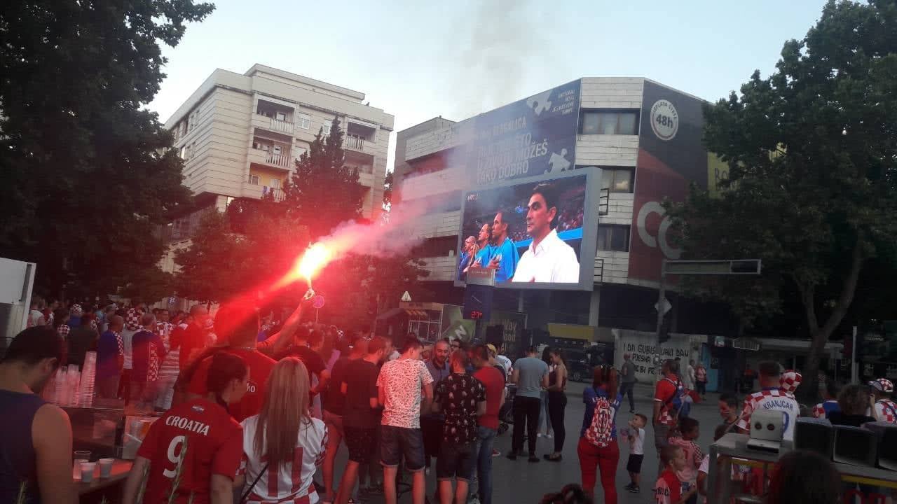 36827662_10155877019342979_815422553580371968_n