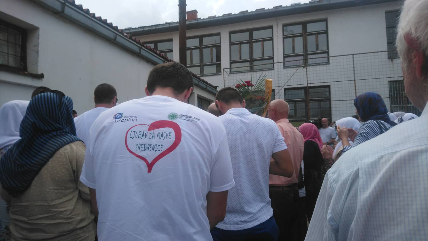 37023372_2200112046887513_8771709526500966400_n