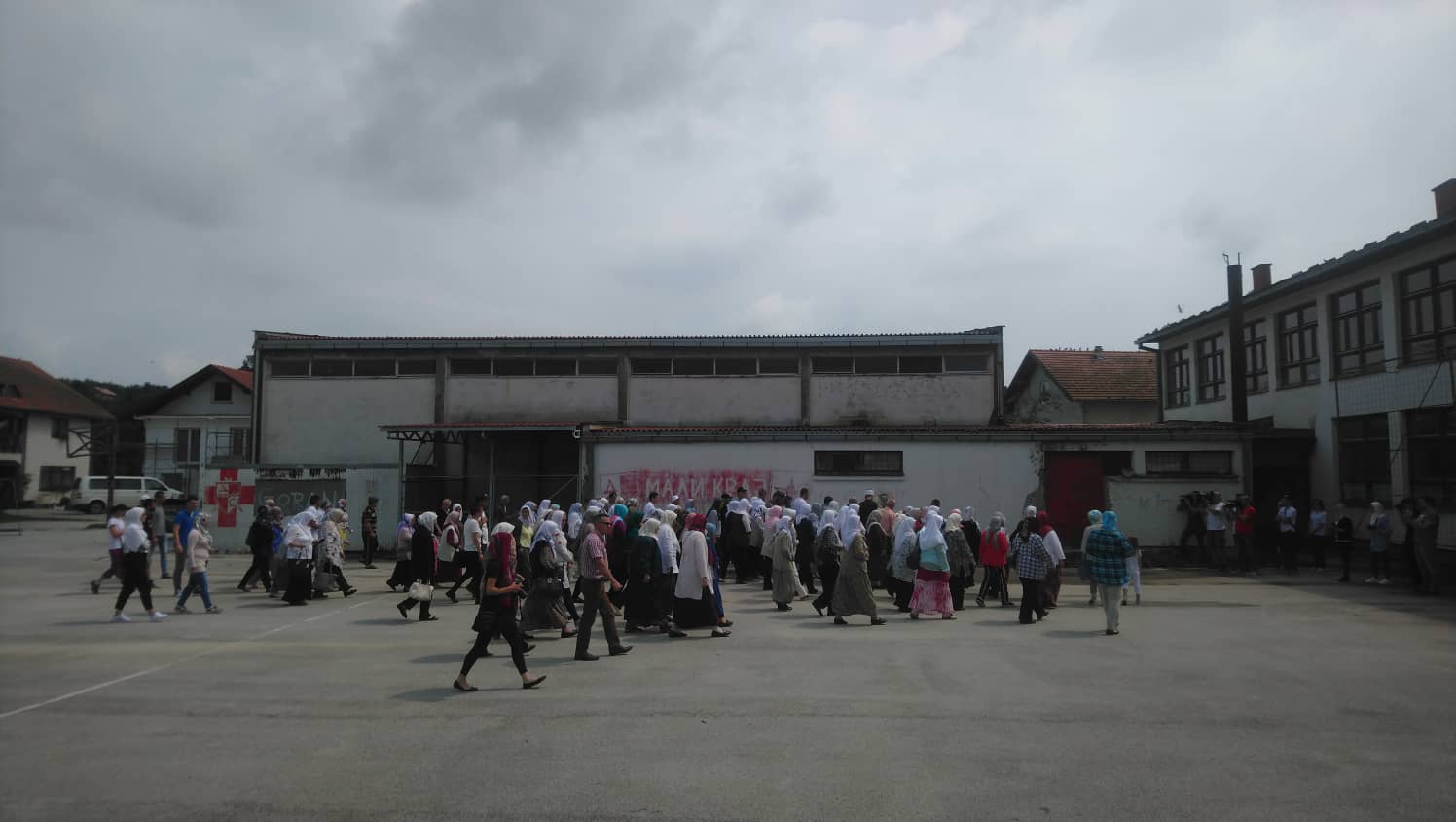 37087762_2200112146887503_6450739277398540288_n