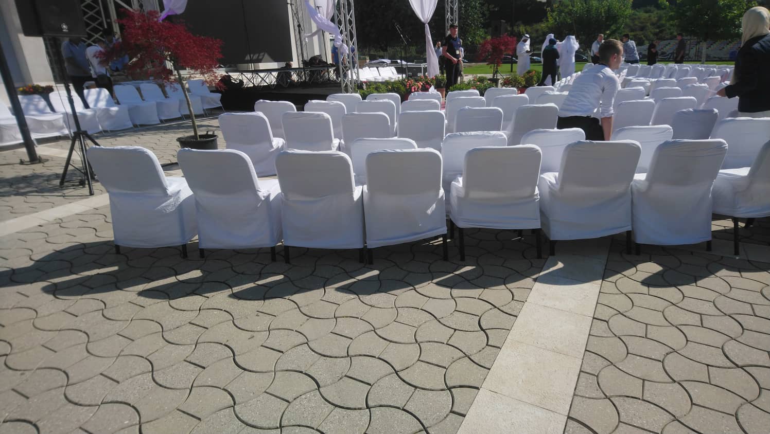 37425671_2206442856254432_7342117228097044480_n