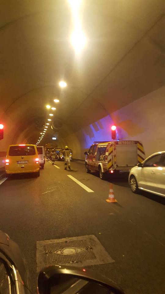 38862682_474157469733786_6978046315137597440_n