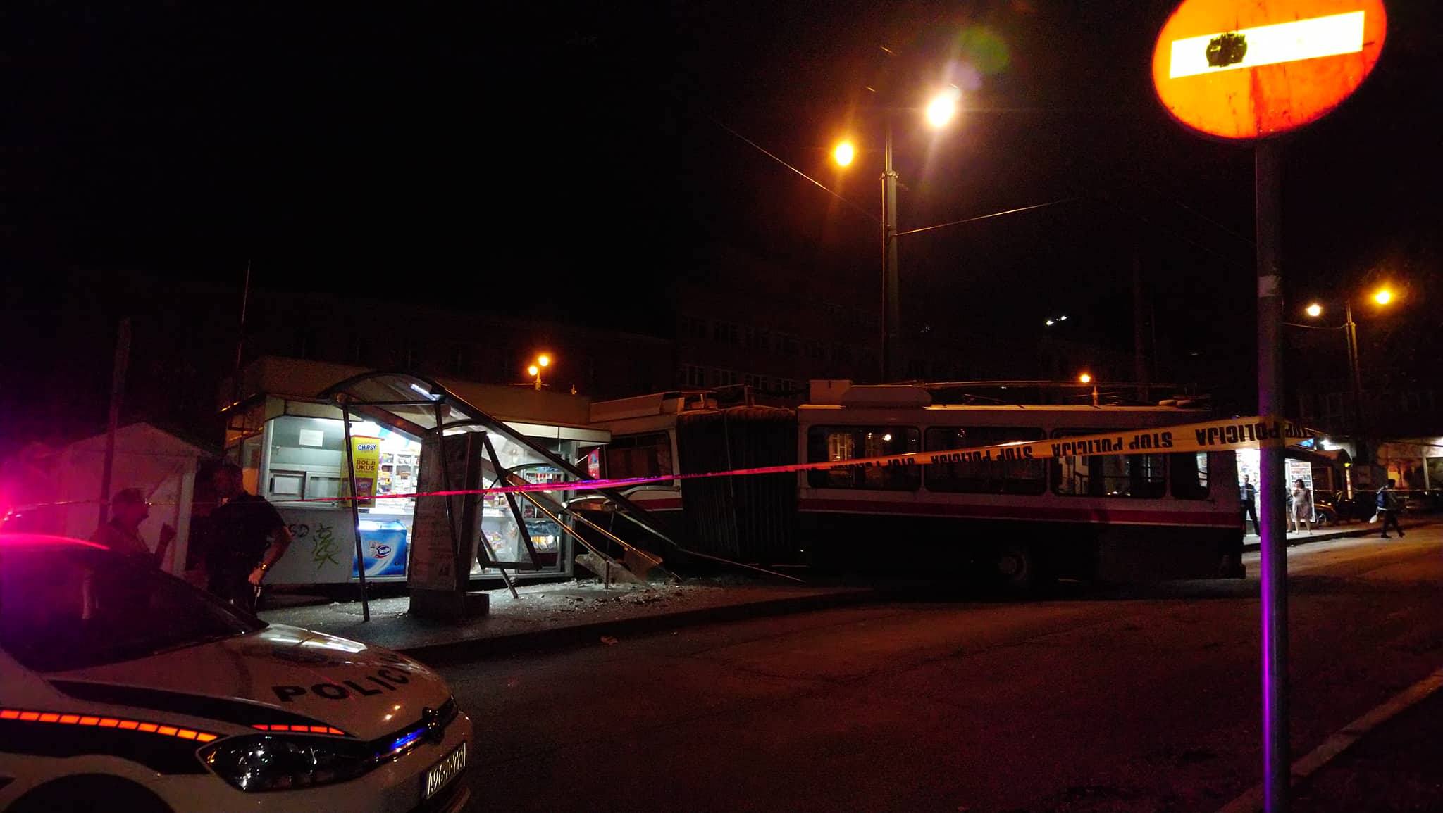 40079730_239121130138817_2993815964518187008_n