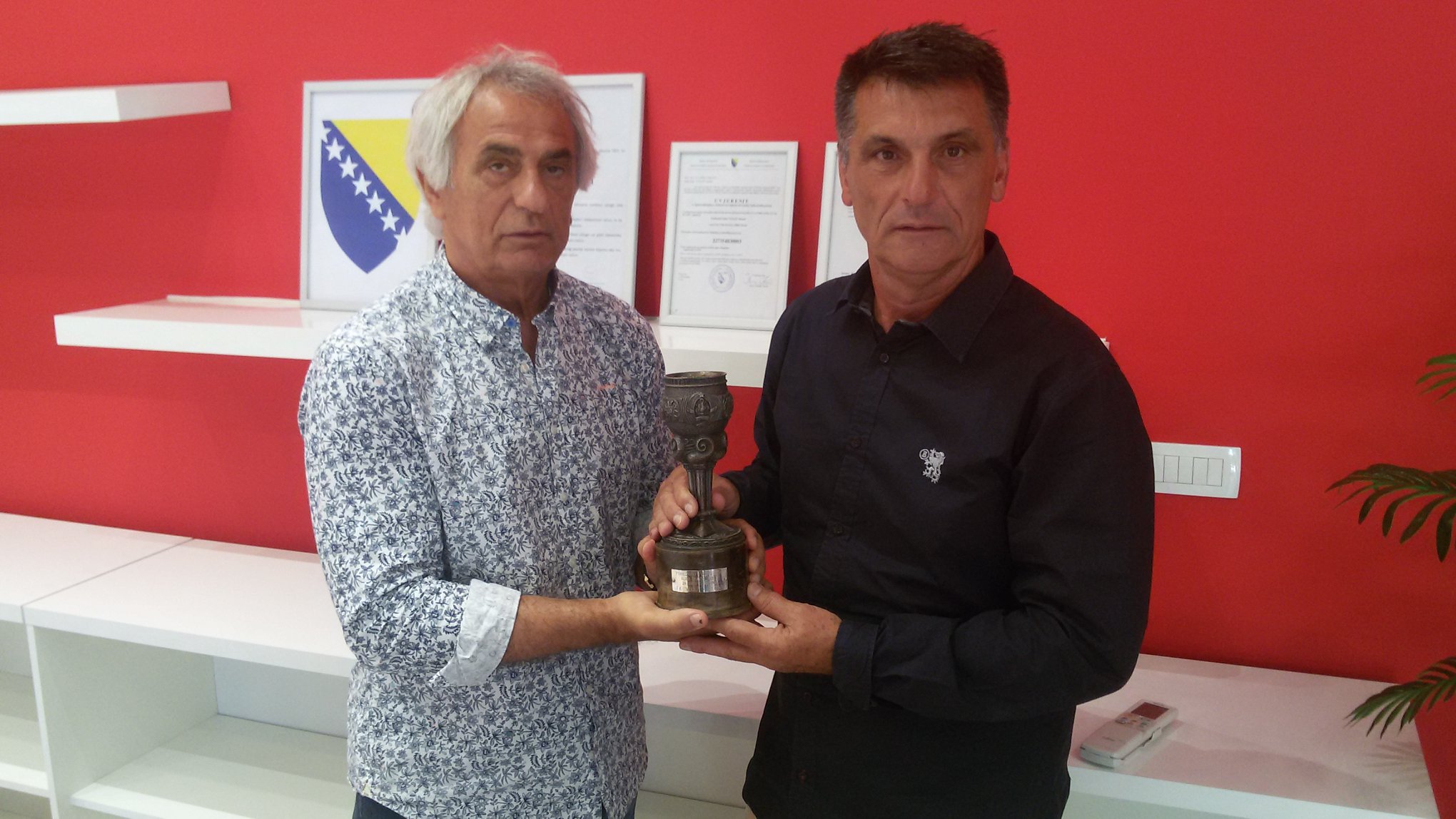 40152295_2144635292470322_3278332478154080256_o