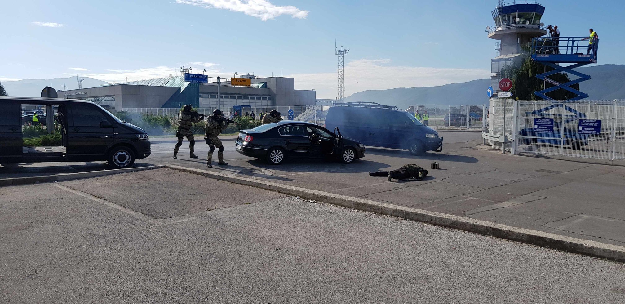 40675189_1384124185051078_6683657750452371456_o