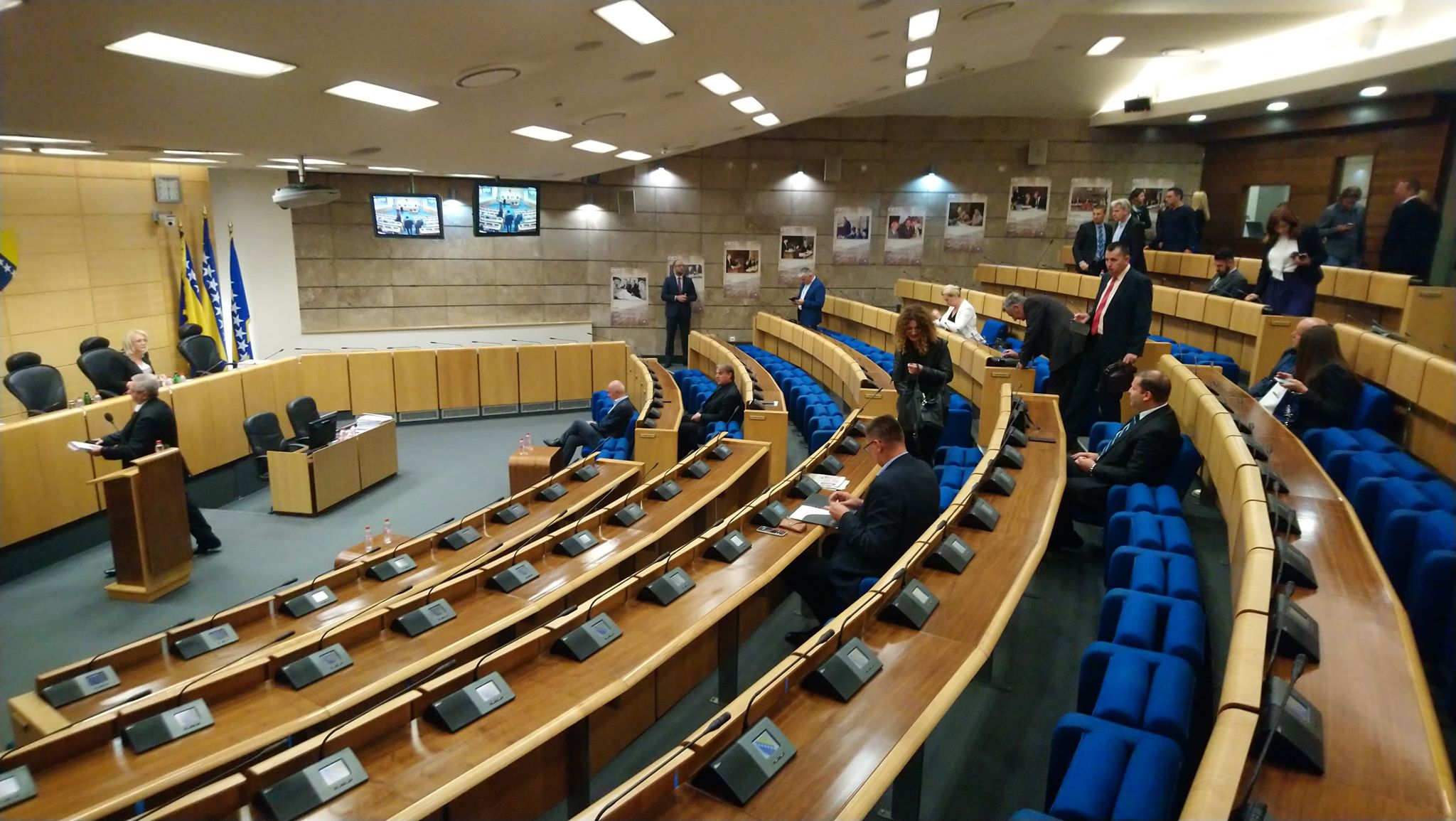 42719706_724341641244475_363383894285746176_n