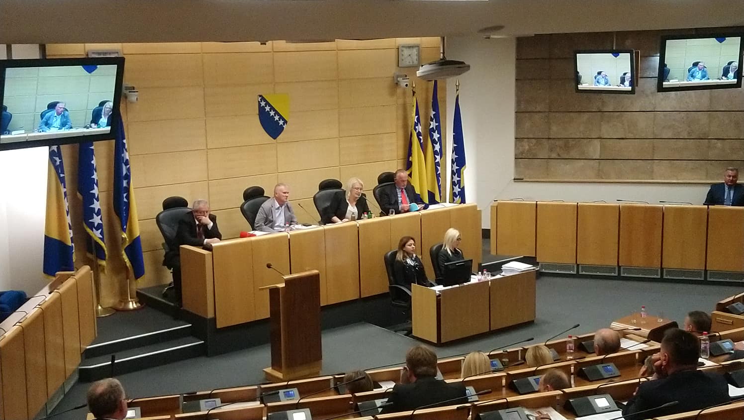 42761312_698726770490734_3120257306336428032_n