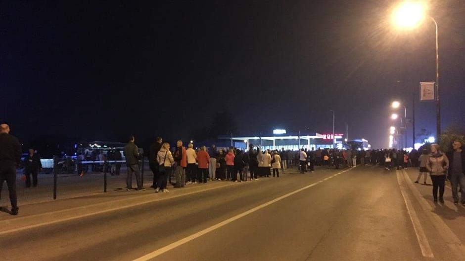 44452548_748453398822395_5912660109493796864_n