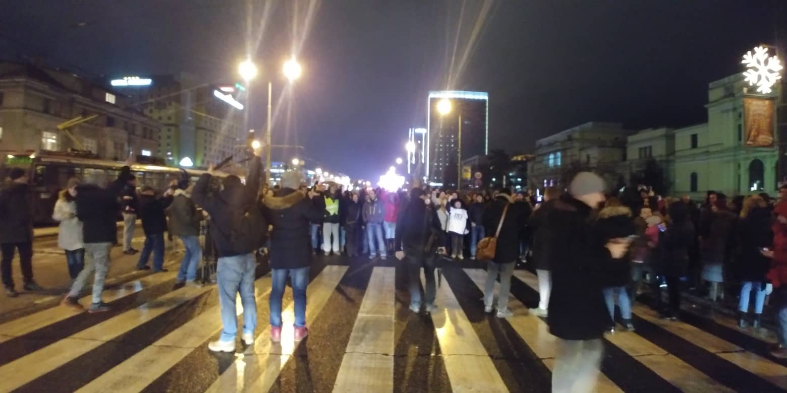 48905032_1644109422357058_2146452228783734784_n