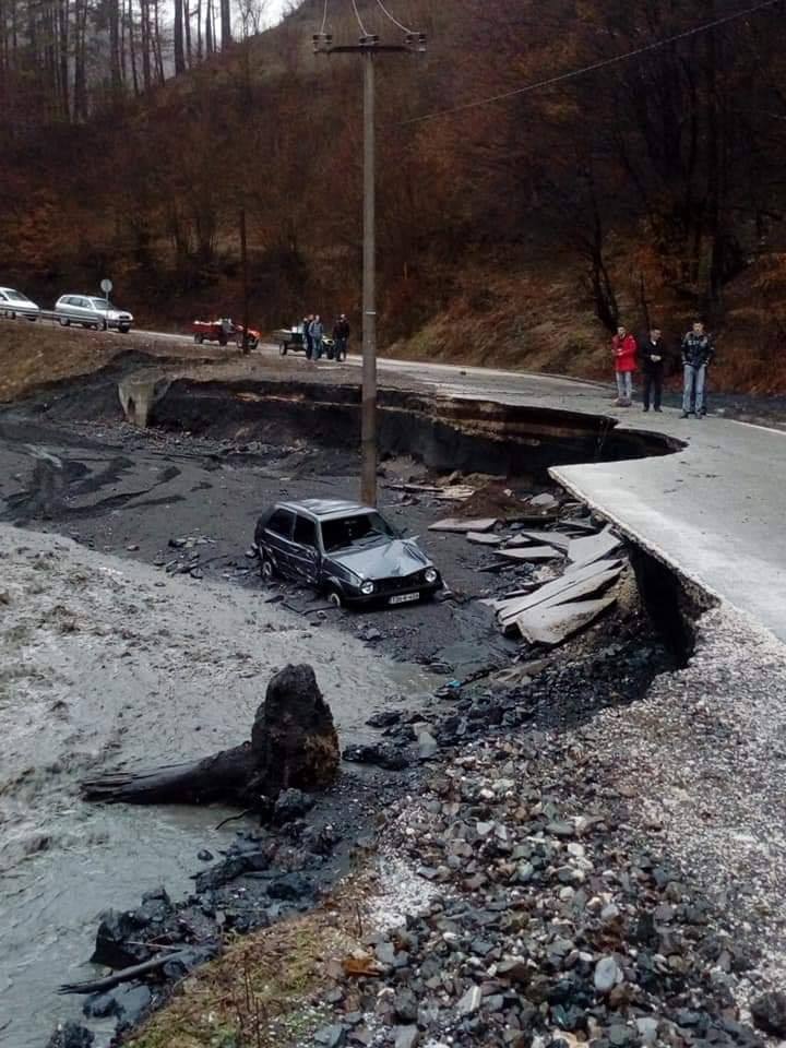 51438965_2080038558903466_9142513161474146304_n