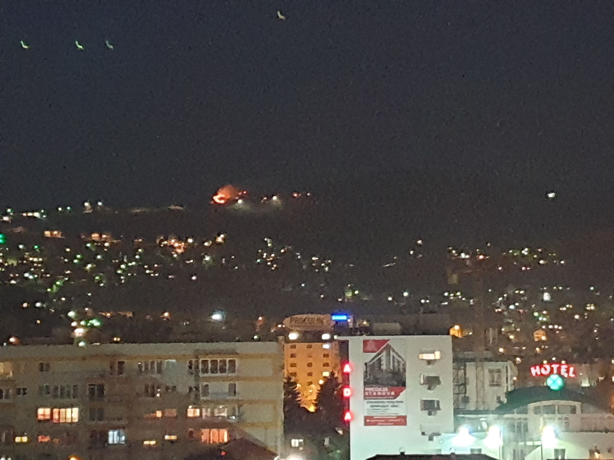 53043133_305593486806144_145088277341274112_n