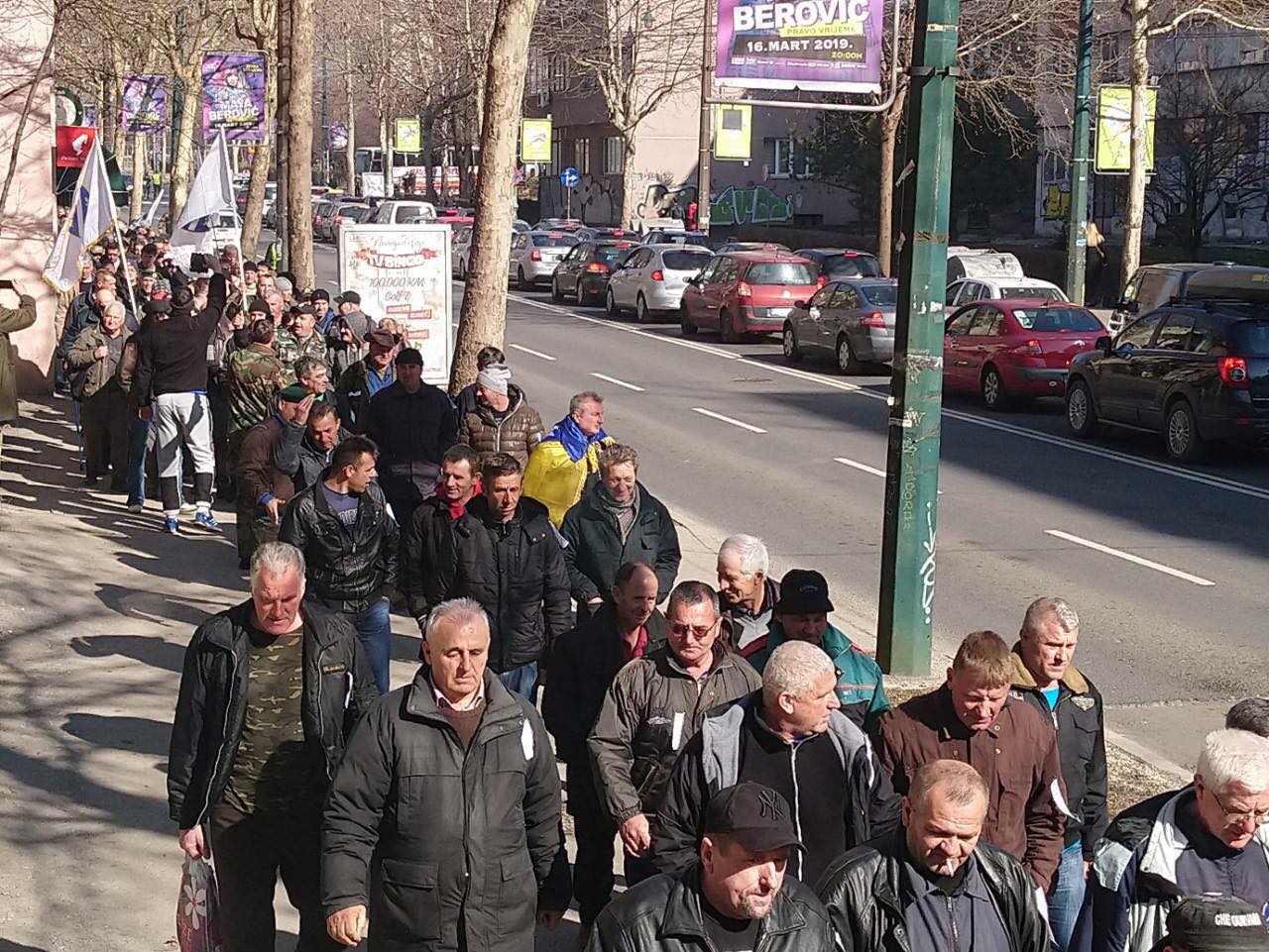 53217000_419915915420319_5438168422032605184_n