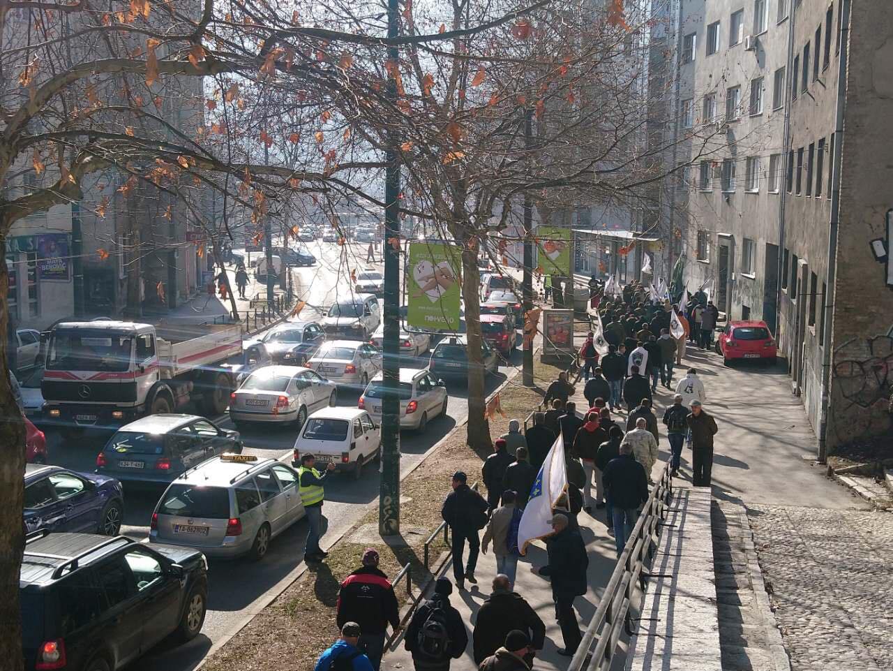 53249618_755936348126312_6734448148204224512_n