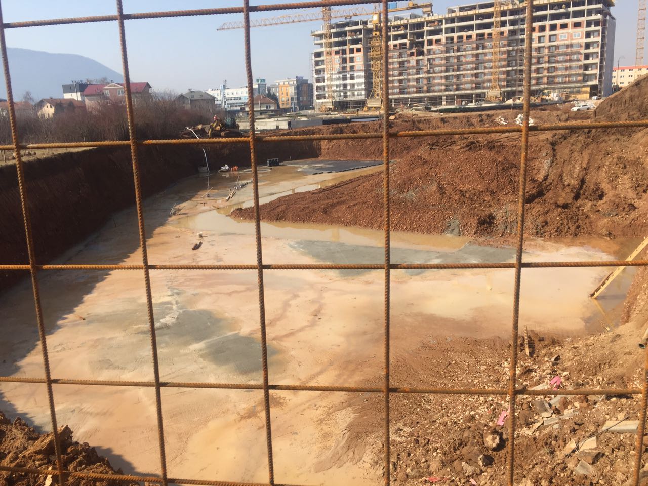 53352437_10218471565689385_6772166804400766976_n