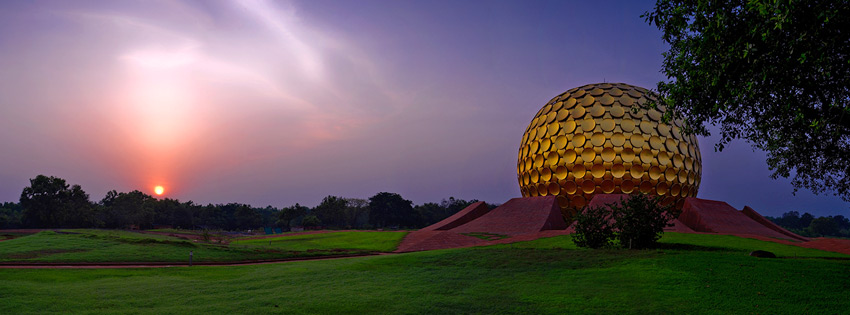 Facebook | Google Street View