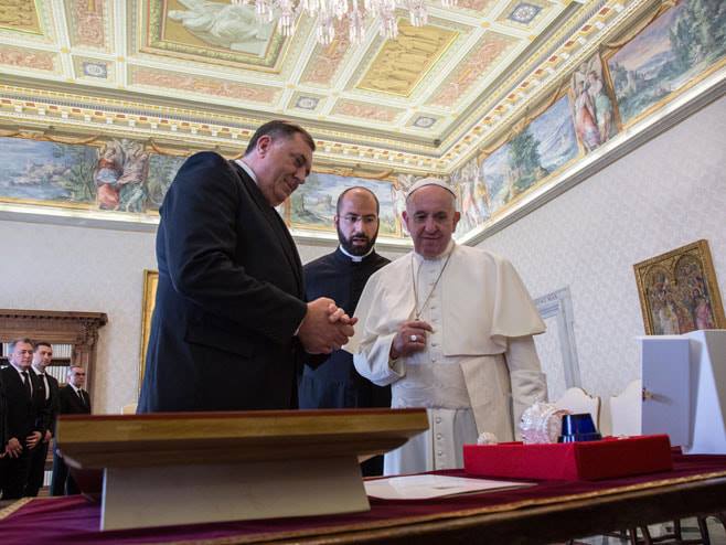 58380486_2627431157331311_444573842925420544_n