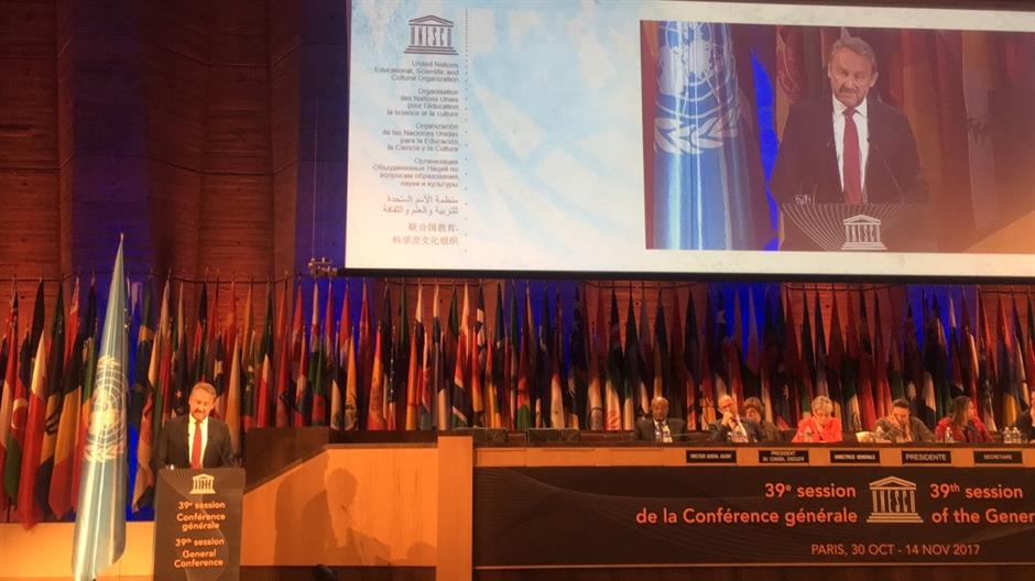 5869~fotka  obracanje3822544104520566417