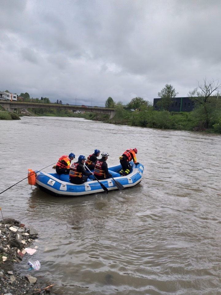 59685316_2355658077830553_640546680881545216_n