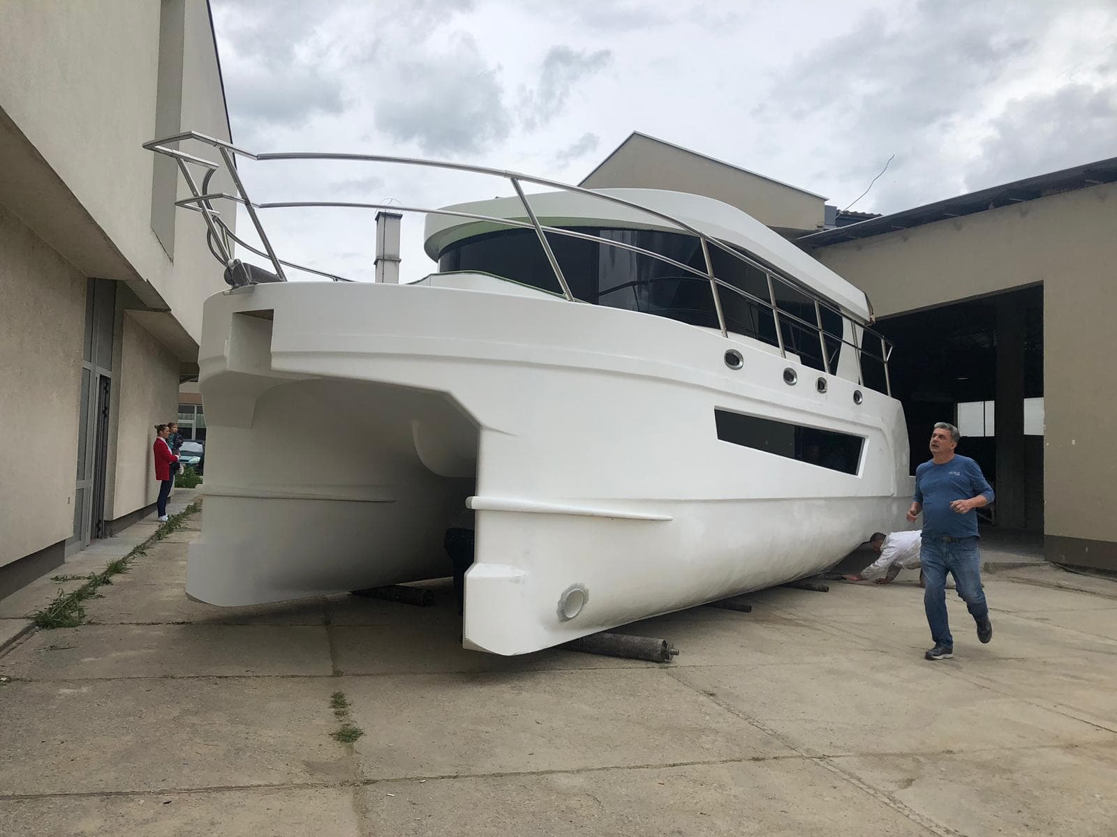 60538873_329437831078256_2803018995945439232_n