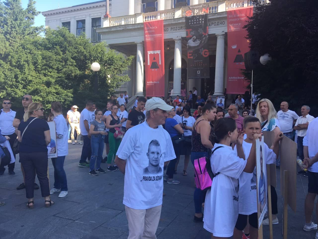 65972742_1199003716946974_5766116052987543552_n