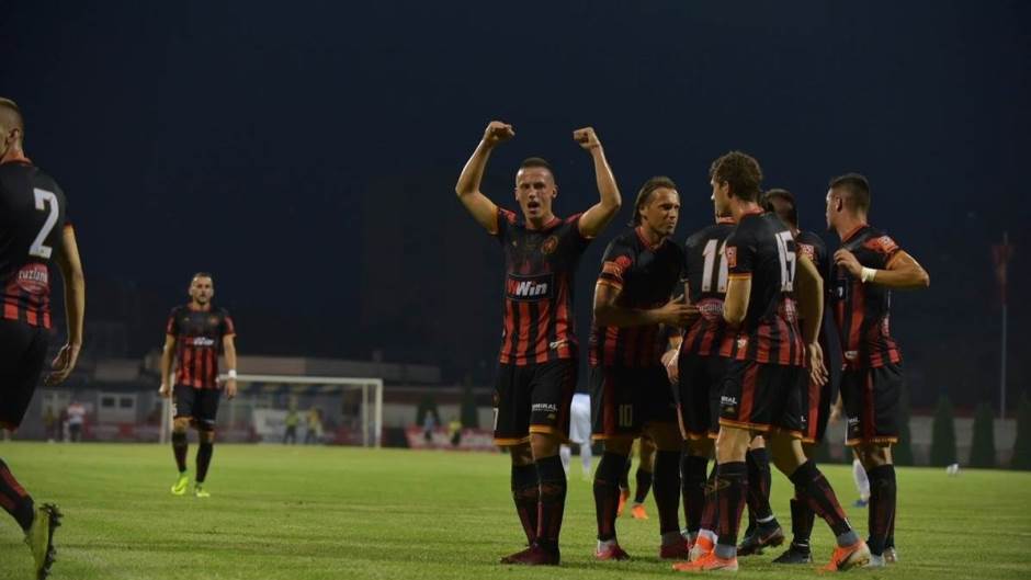 67187857_2573024556043844_3796821595847131136_o