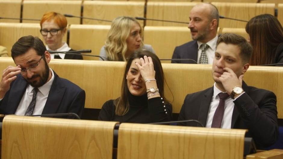 67571742_2411631622213833_352287421074767872_o