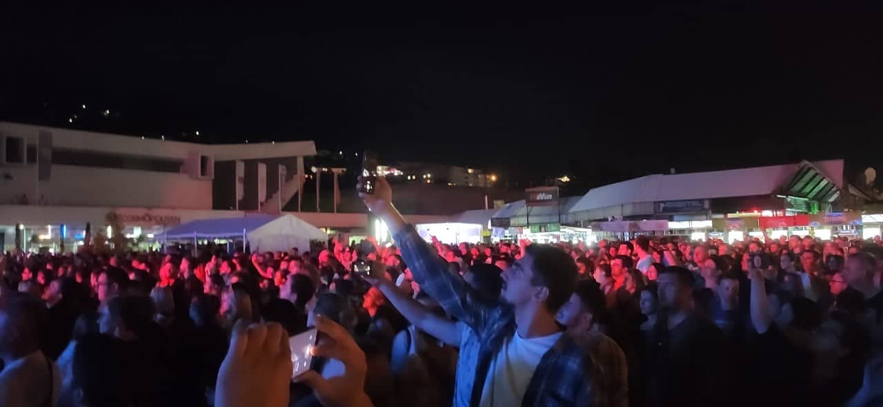 67752900_345050853098825_3524346946443542528_n