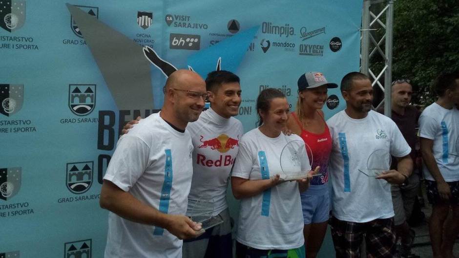 68412269_720198821767062_7723729831170408448_n