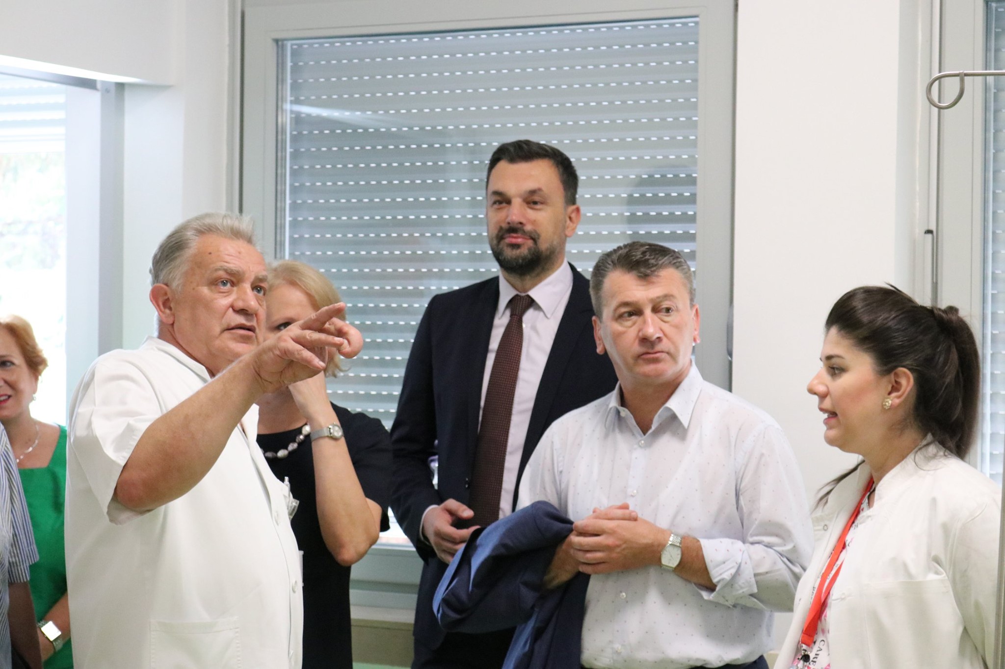 68427576_686984935058319_8140965305313656832_o