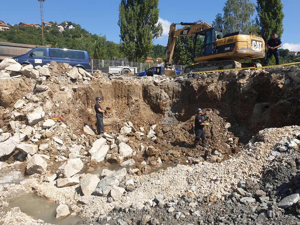 70514307_2595323477197344_3963748407499030528_n