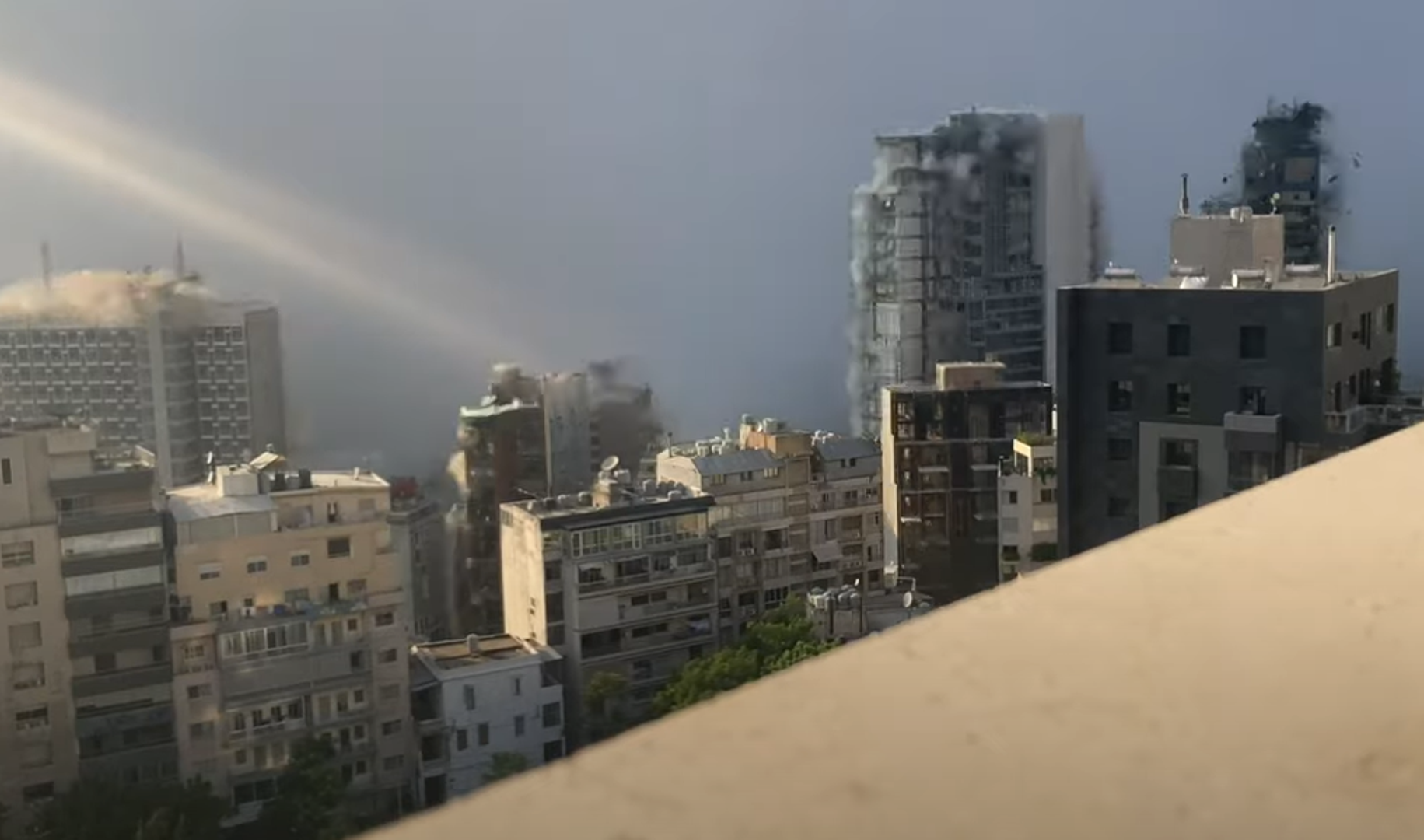 7665d761acdb2a438417