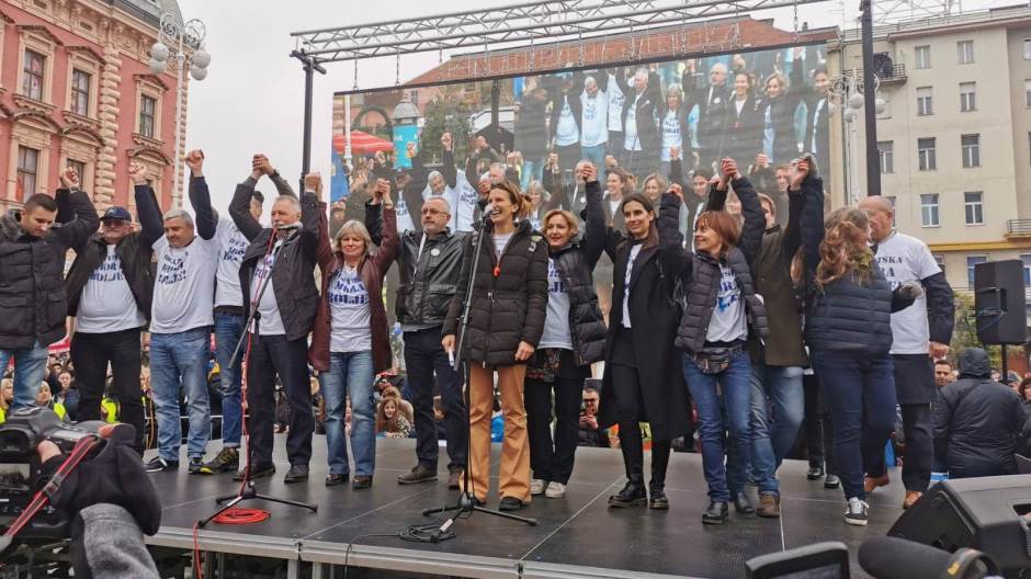 76693198_1464866670328000_8948259336933605376_n