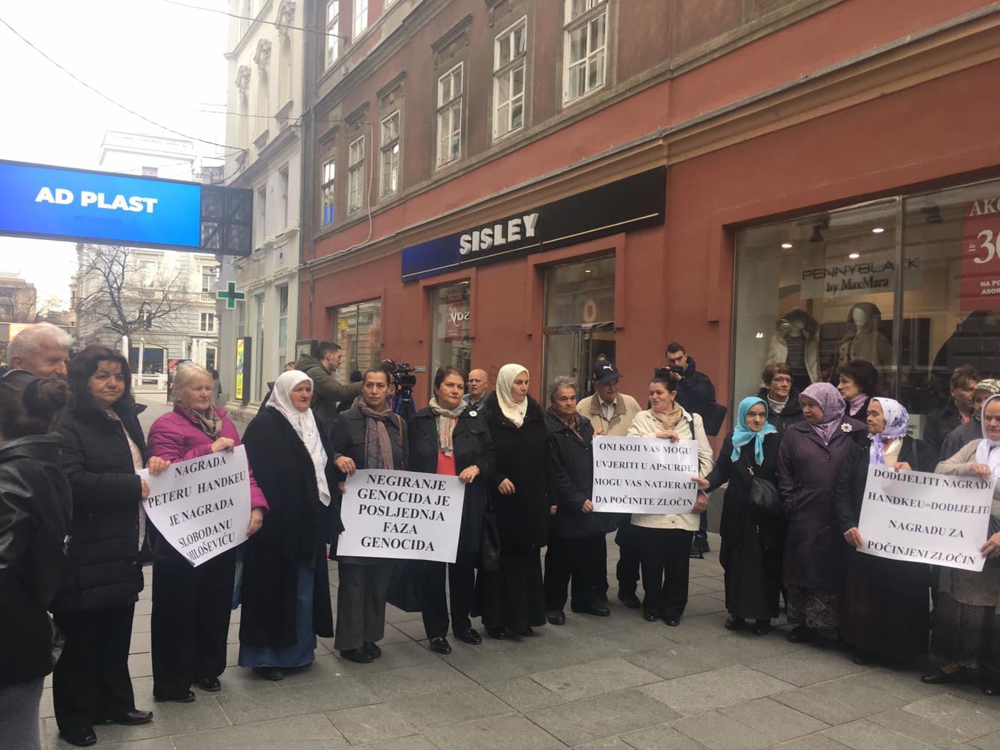 76907120_2418156491782548_535966808499290112_n