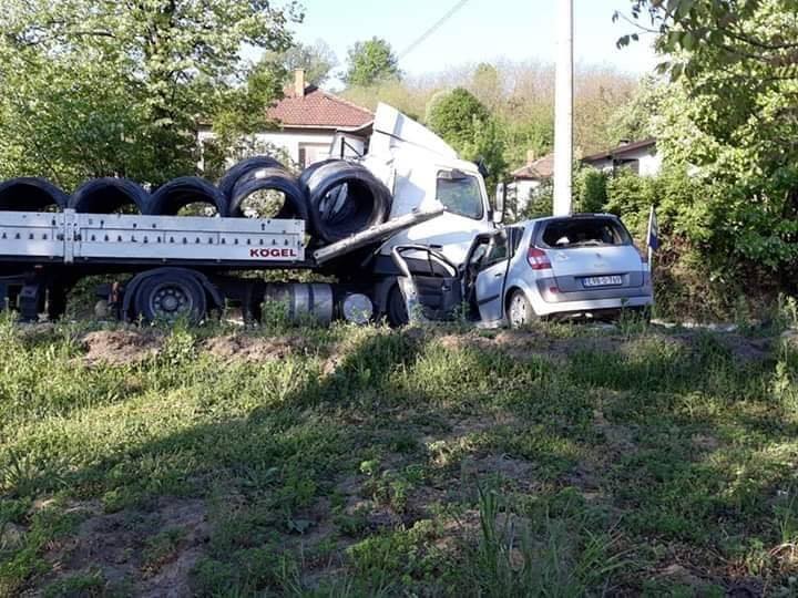 94702522_2404152349885071_2237457874206851072_n