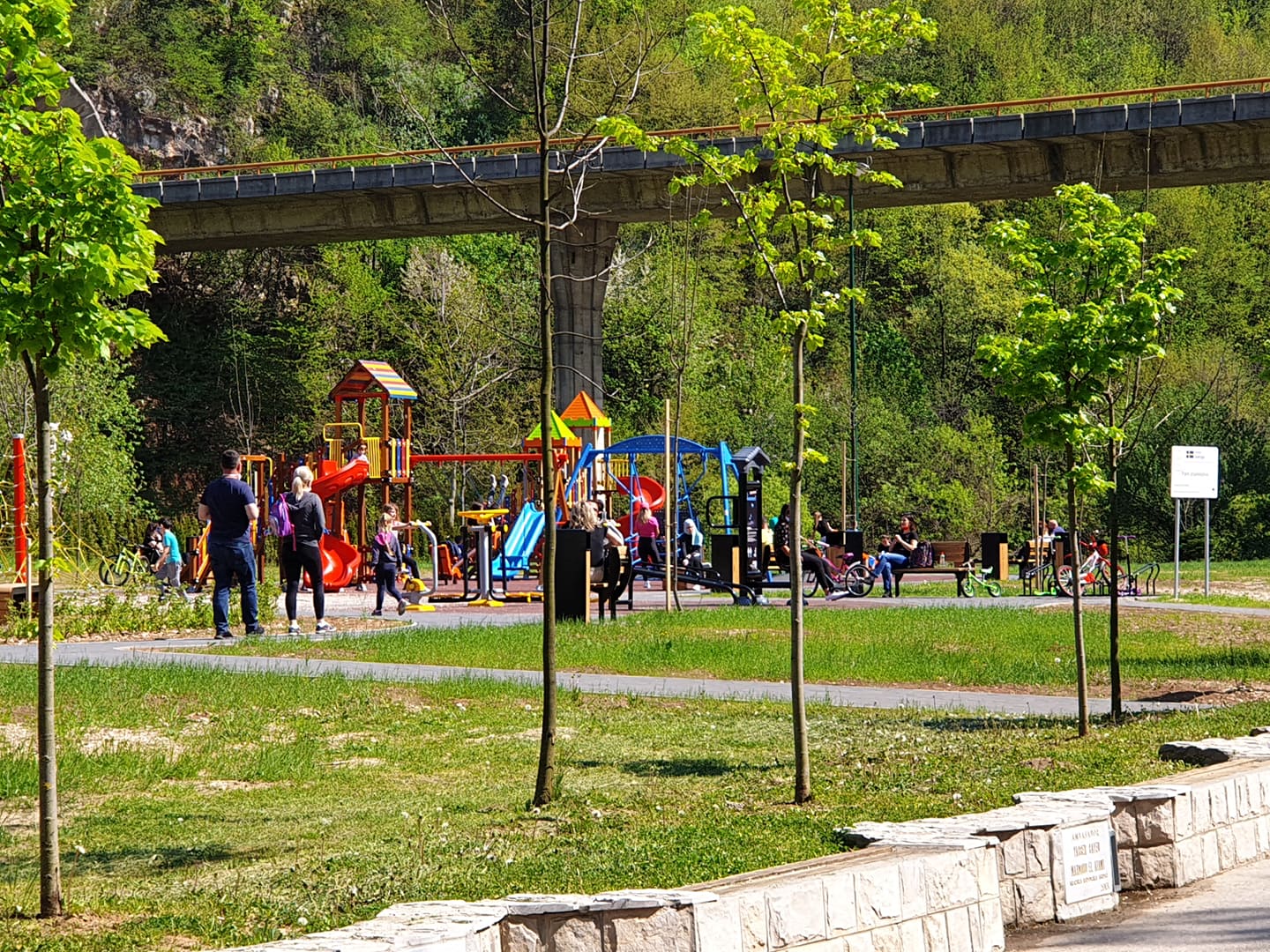 94891934_261412535044032_8137606155556880384_n