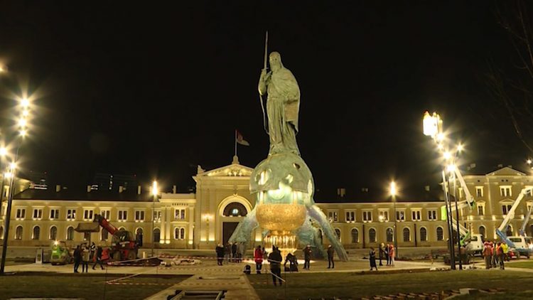 BG-MAC-PKG-270121-MMN20210127-164540290.mxf_.00_01_13_14.Still001-750x422