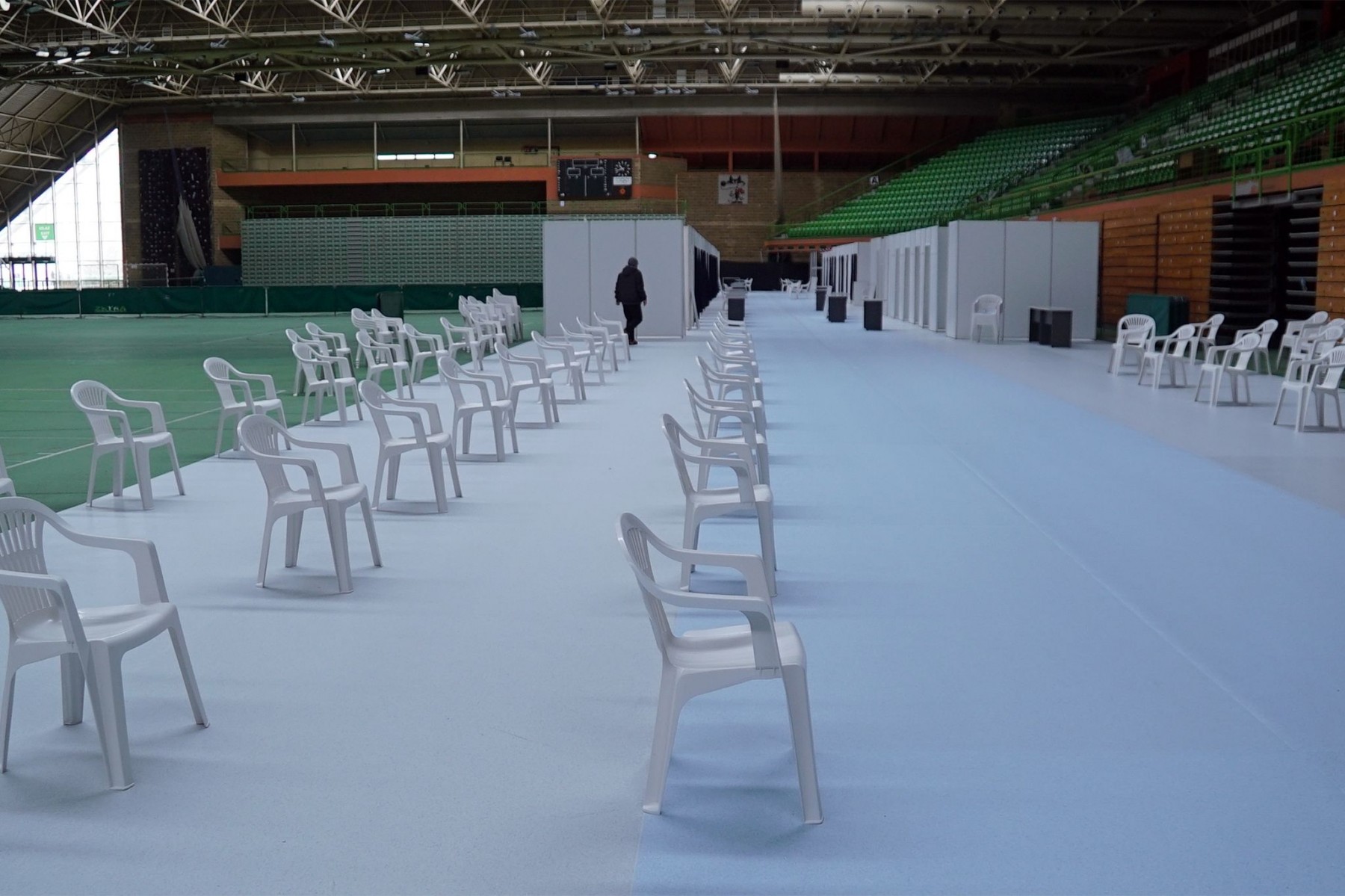 Sve spremno za masovnu imunizaciju u Zetri (FENA/Amer Kajmović)