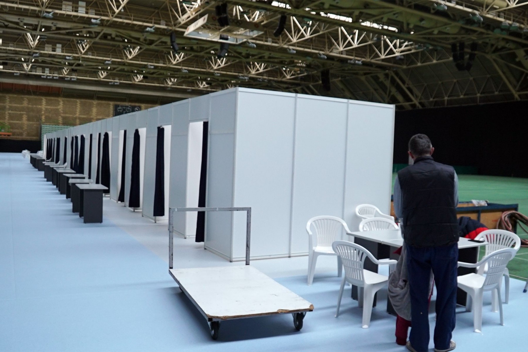 Sve spremno za masovnu imunizaciju u Zetri (FENA/Amer Kajmović)