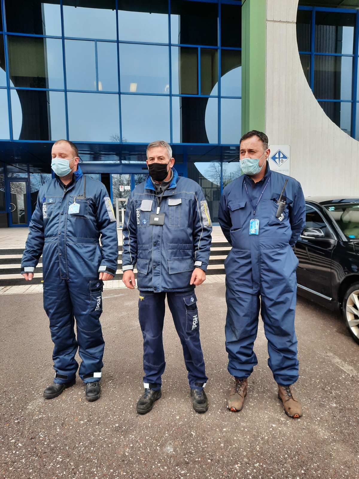 FOTO 4 (elektromonterska ekipa)