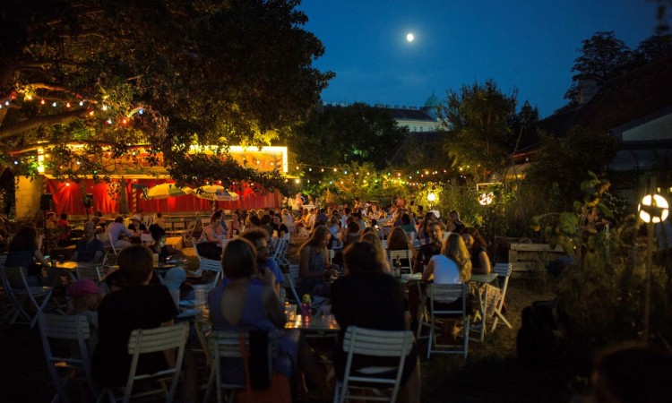 FilmarchivAustriaOpenAirAugarten