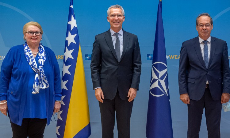 Turković, Stoltenberg i Podžić