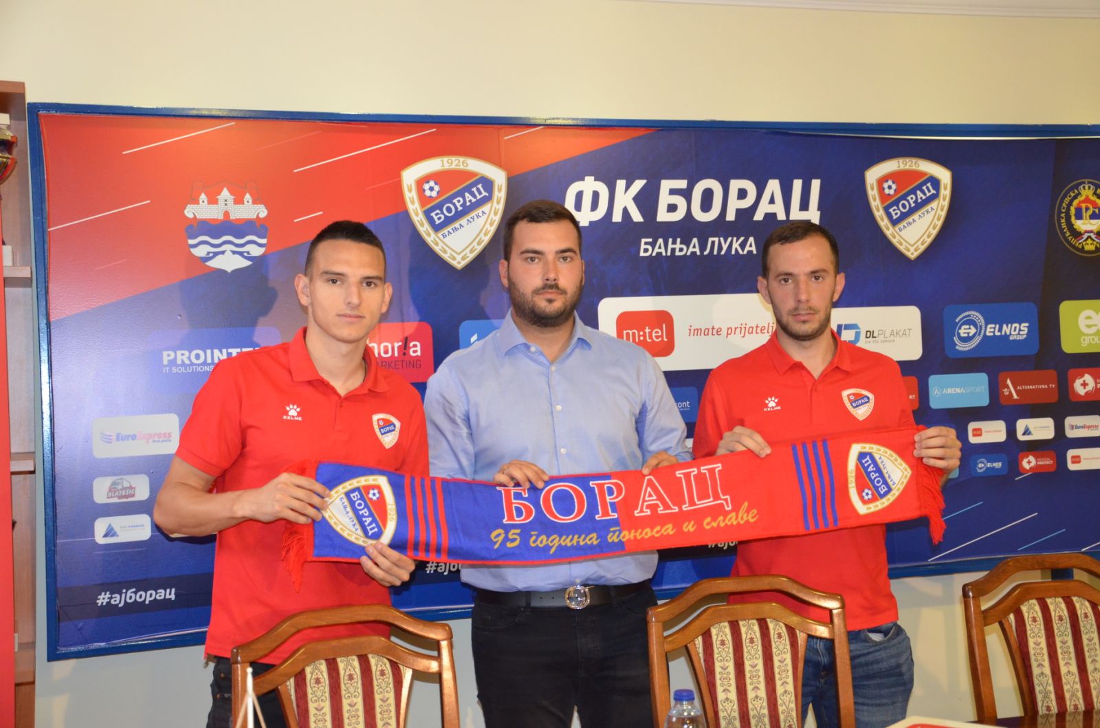 IMG-757536306583d63ae24cda93d6d6dee2-V